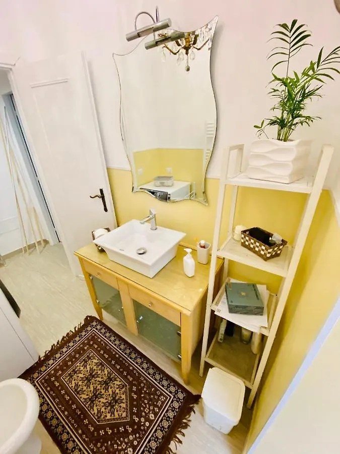 Alcova Romana Apartment 0*, Rome Italy